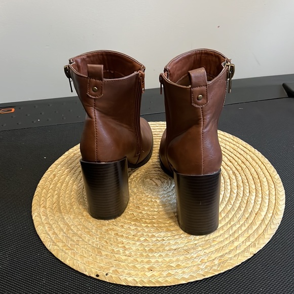 StreetWear Society Chunky Block Heel Ankle Booties Size 6 - Picture 11 of 11